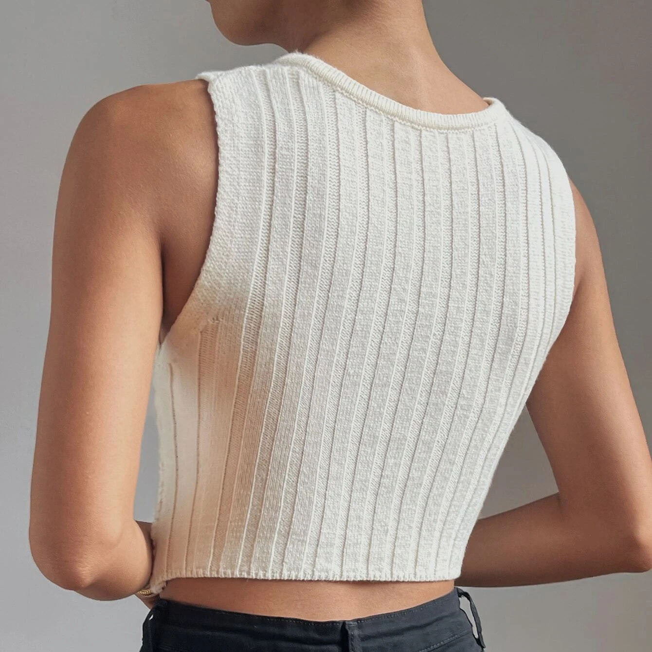 Knitted Sleeveless